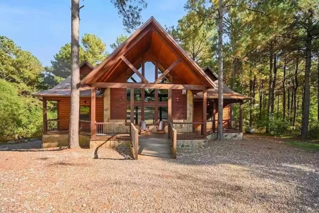 Iron Horse Lodge Sleeps 18, Games, Fire Pit, Hot Tub, Ev, More Broken Bow Eksteriør billede